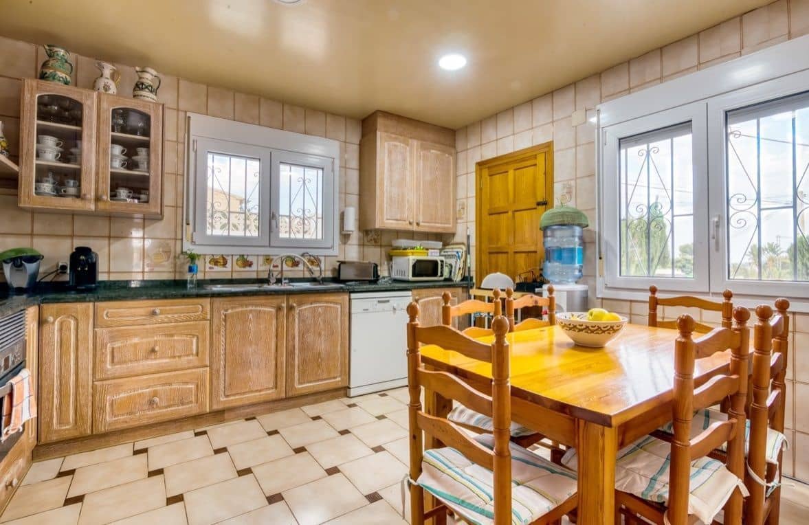 5 soverom Finca/Herregård til salgs i Denia med svømmebasseng - € 615 000 (Ref: 9186075)