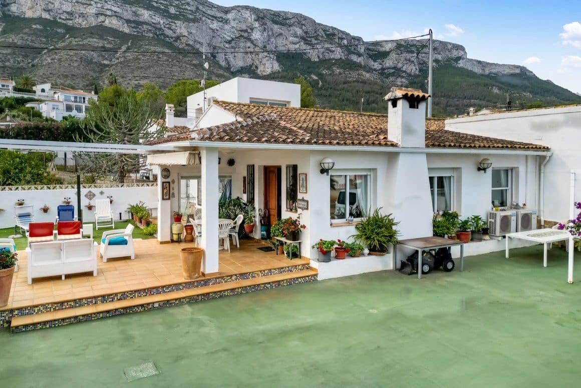 5 soverom Finca/Herregård til salgs i Denia med svømmebasseng - € 615 000 (Ref: 9186075)