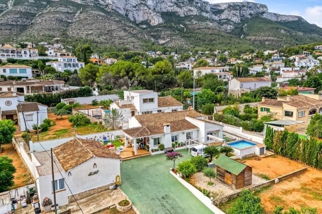 5 sypialnia Finka/Dom wiejski na sprzedaż w El Montgó, Dénia z basenem - 615 000 € (Ref: 9186075)