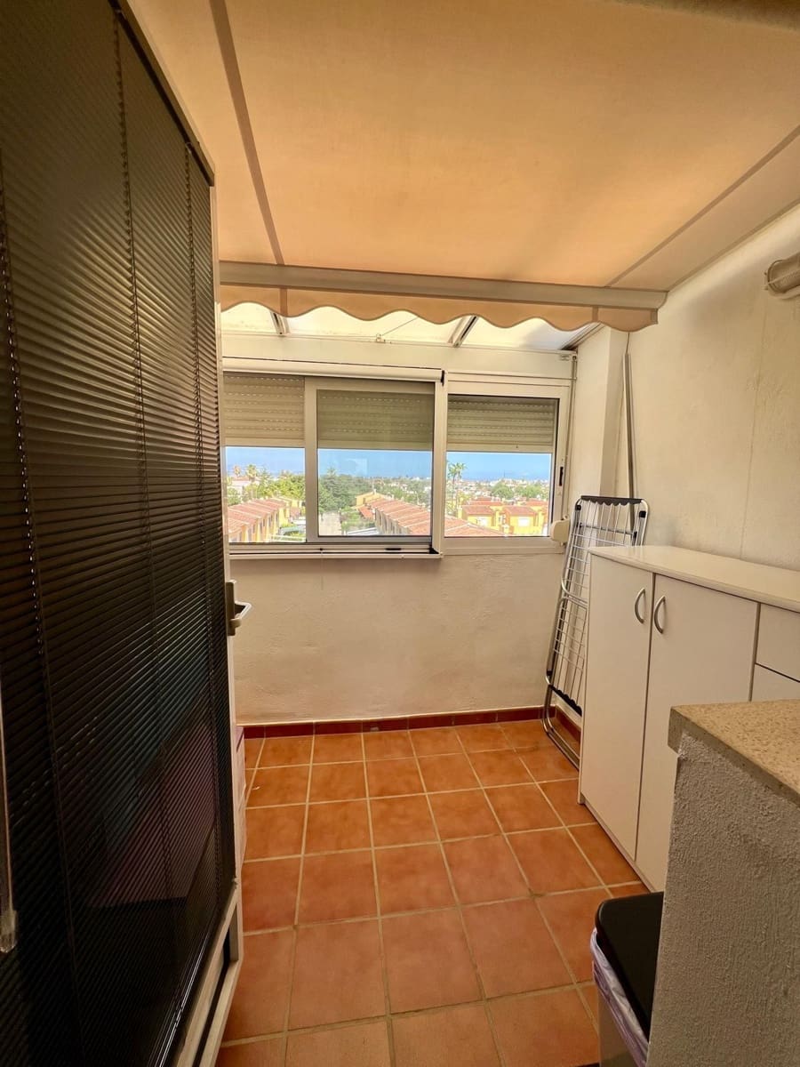 2 makuuhuone Kattohuoneisto vuokrattavana paikassa Denia mukana uima-altaan - 1 100 € (Ref: 9207783)