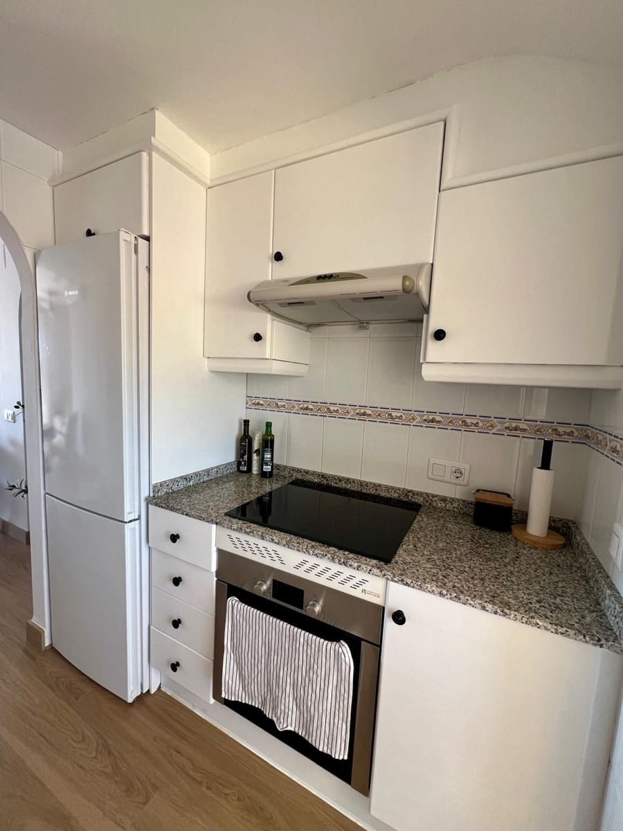 2 makuuhuone Kattohuoneisto vuokrattavana paikassa Denia mukana uima-altaan - 1 100 € (Ref: 9207783)