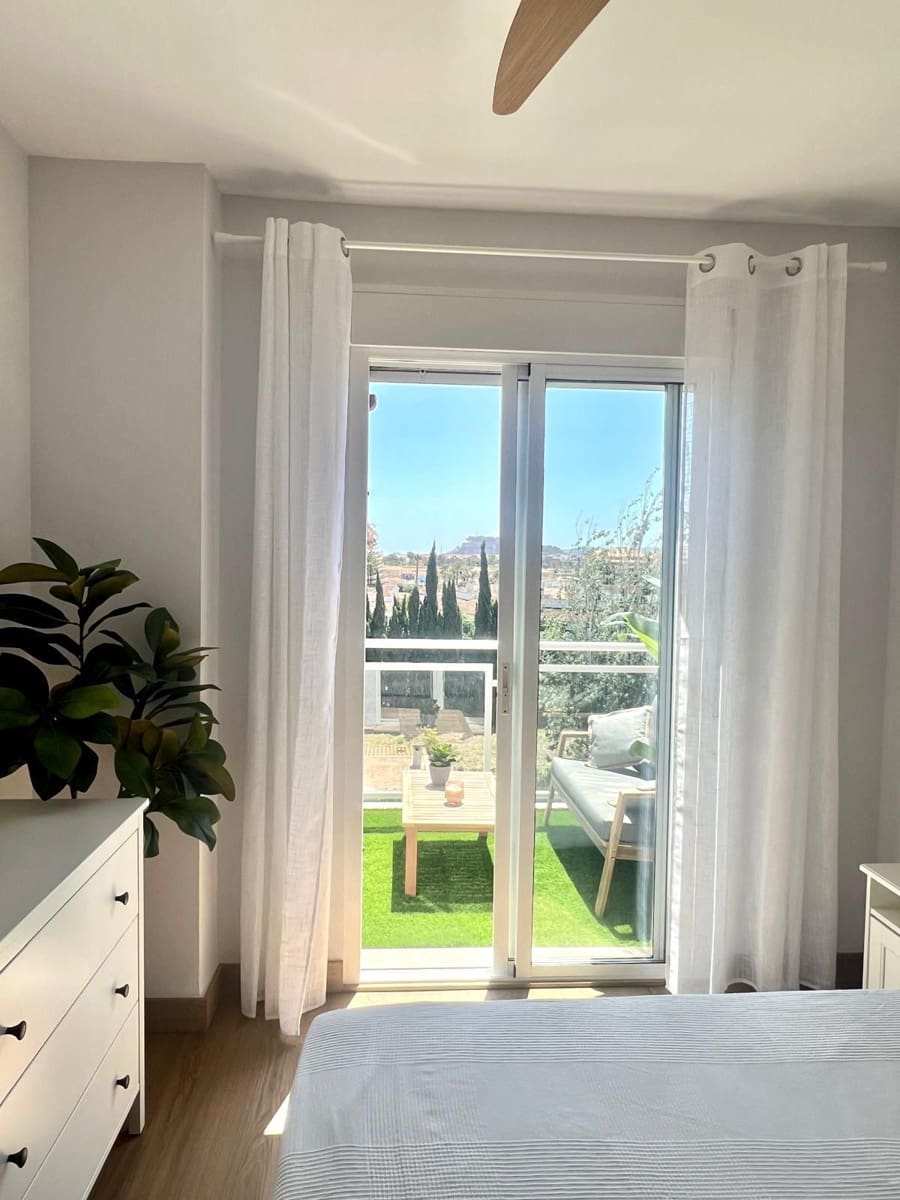 2 makuuhuone Kattohuoneisto vuokrattavana paikassa Denia mukana uima-altaan - 1 100 € (Ref: 9207783)