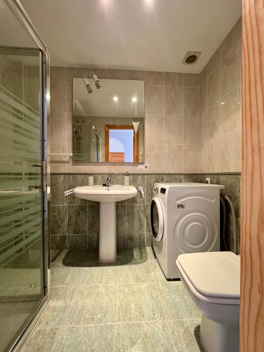 2 makuuhuone Kattohuoneisto vuokrattavana paikassa Denia mukana uima-altaan - 1 100 € (Ref: 9207783)