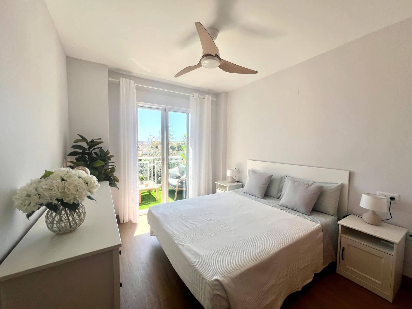 2 makuuhuone Kattohuoneisto vuokrattavana paikassa Denia mukana uima-altaan - 1 100 € (Ref: 9207783)