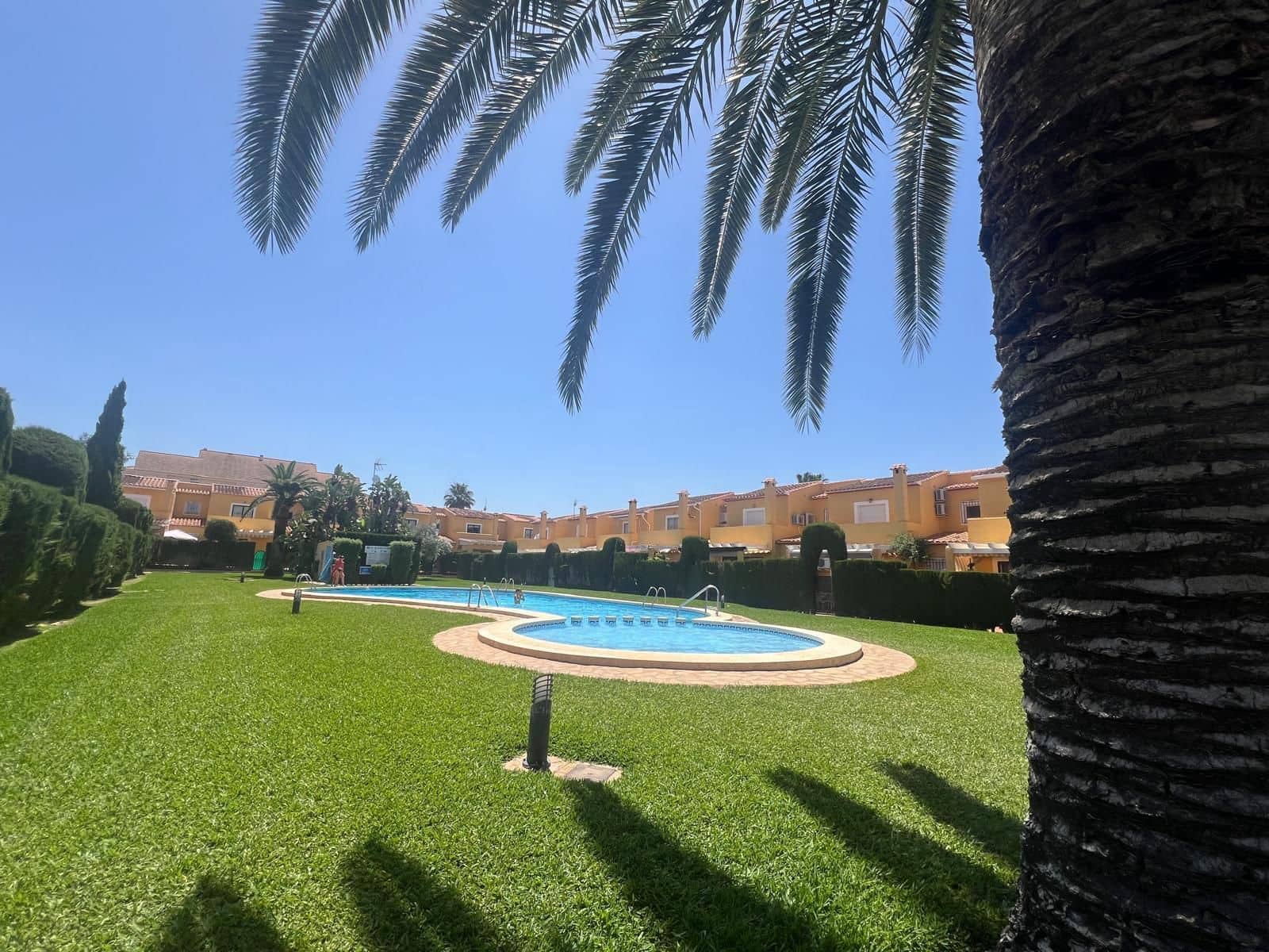 2 makuuhuone Kattohuoneisto vuokrattavana paikassa Denia mukana uima-altaan - 1 100 € (Ref: 9207783)