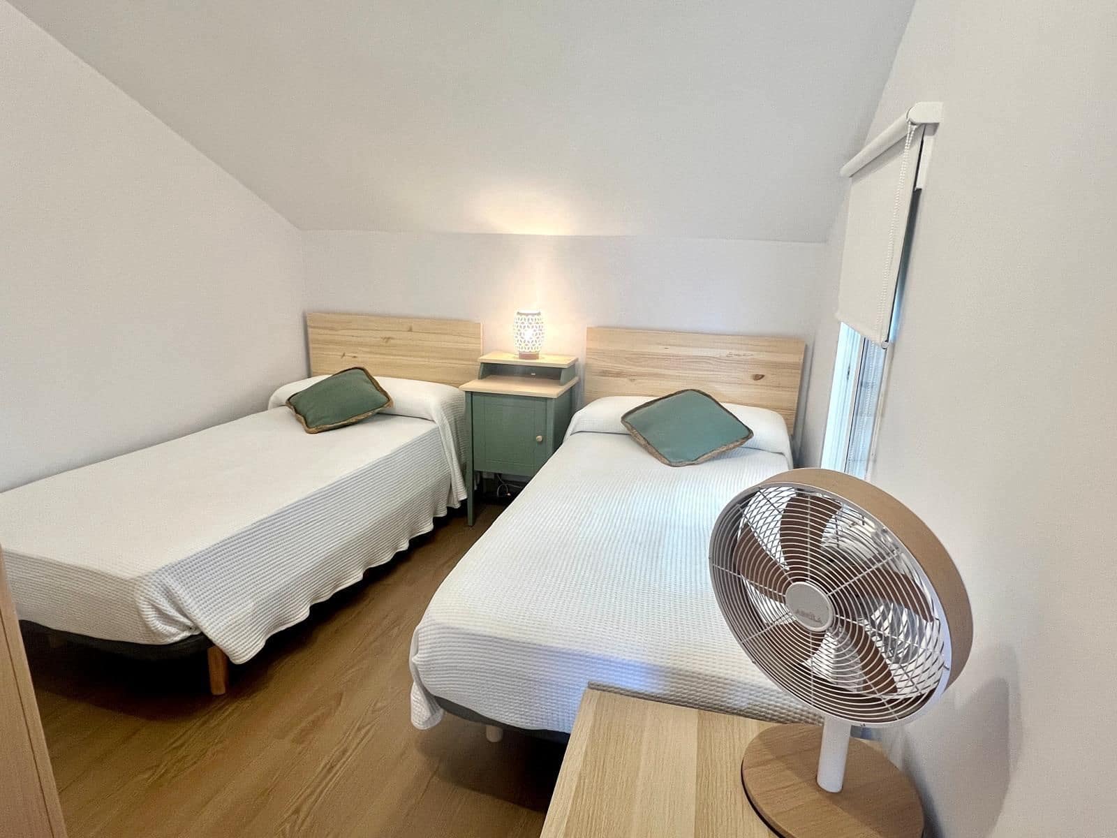 2 makuuhuone Kattohuoneisto vuokrattavana paikassa Denia mukana uima-altaan - 1 100 € (Ref: 9207783)