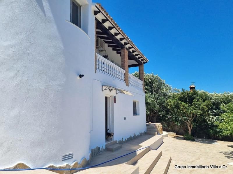 3 chambre Villa/Maison à vendre à Denia avec piscine - 648 999 € (Ref: 9210532)
