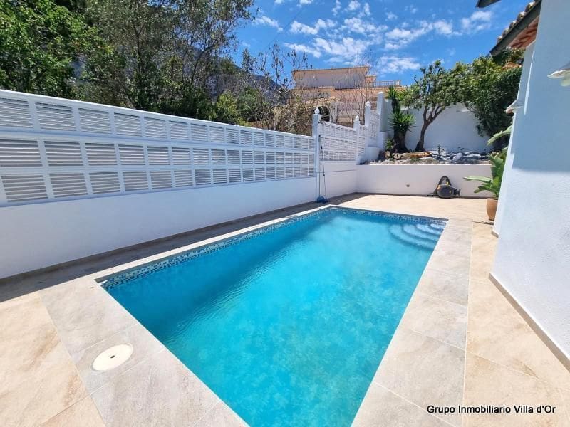 3 chambre Villa/Maison à vendre à Denia avec piscine - 648 999 € (Ref: 9210532)