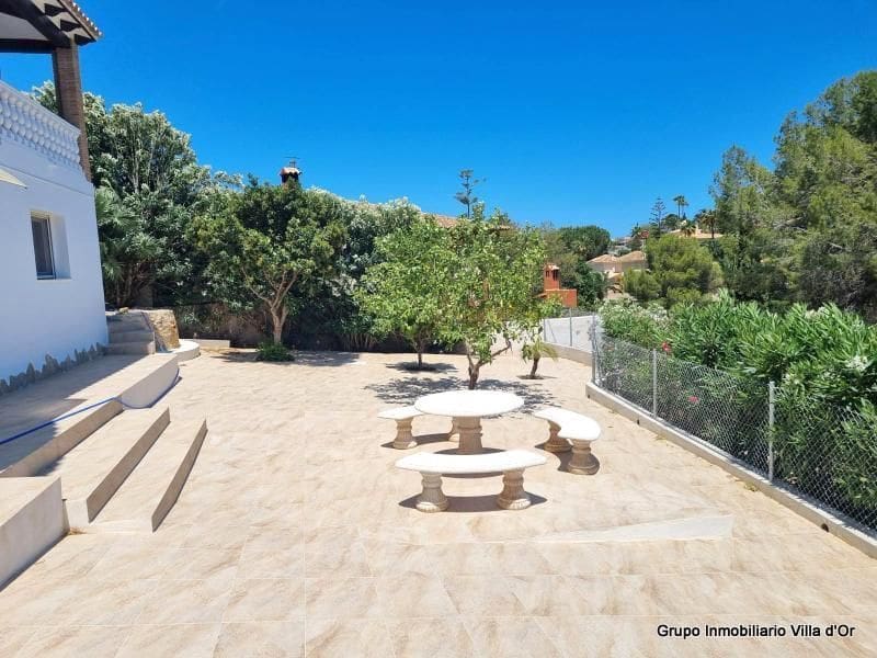 3 chambre Villa/Maison à vendre à Denia avec piscine - 648 999 € (Ref: 9210532)