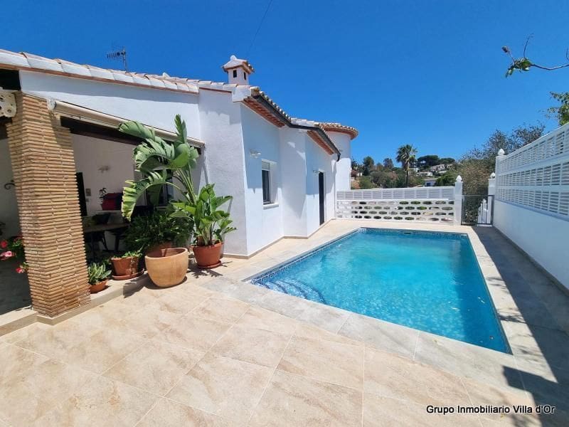 3 chambre Villa/Maison à vendre à Denia avec piscine - 648 999 € (Ref: 9210532)