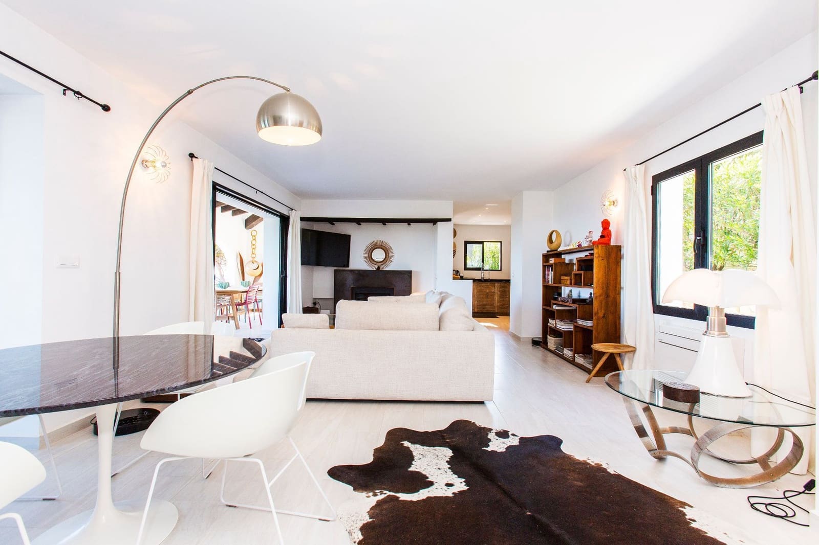 3 bedroom Villa for sale in Denia with pool - € 1,420,000 (Ref: 9354058)