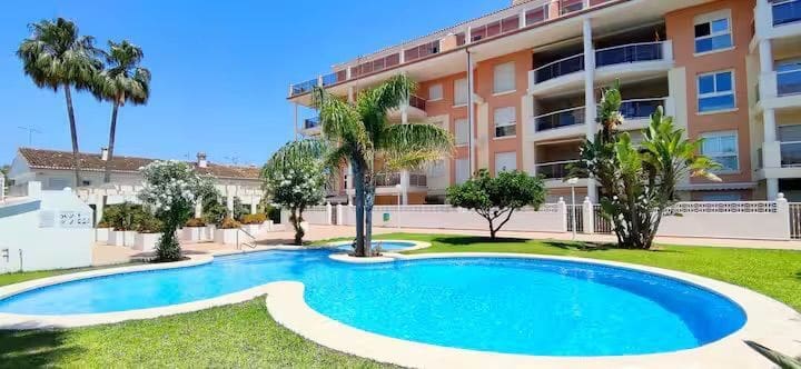 3 quarto Apartamento para venda em Denia com piscina - 420 000 € (Ref: 9354195)