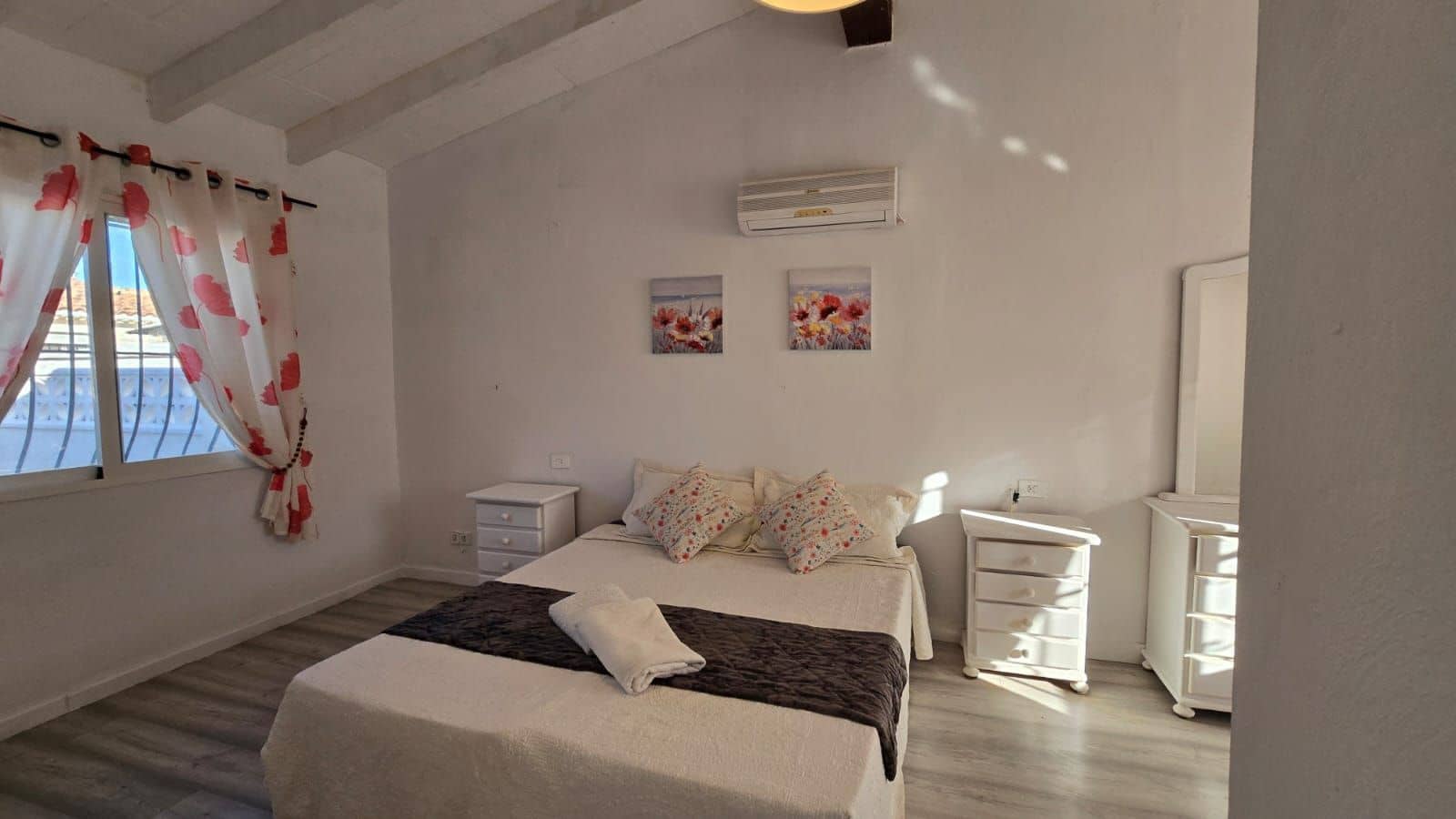 2 soveværelse Bungalow til salg i Denia - € 280.000 (Ref: 9428759)