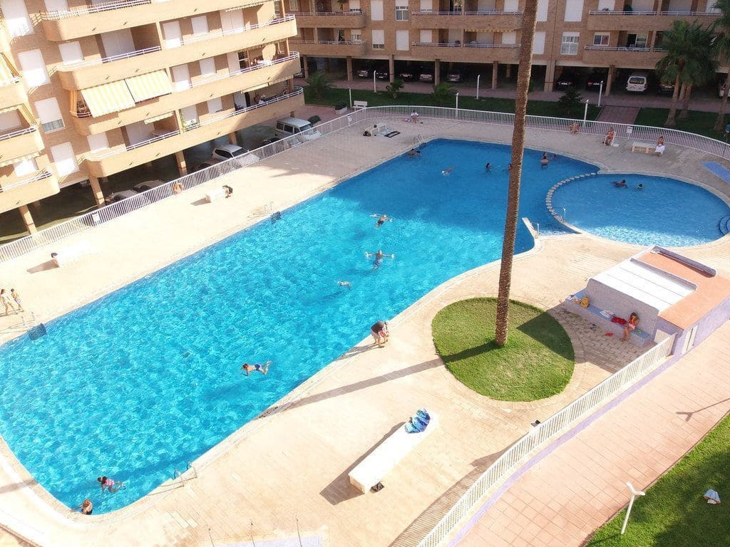 3 bedroom Apartment for sale in Denia with pool - € 345,000 (Ref: 9428940)