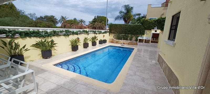 3 quarto Moradia para venda em Denia - 595 000 € (Ref: 9436410)