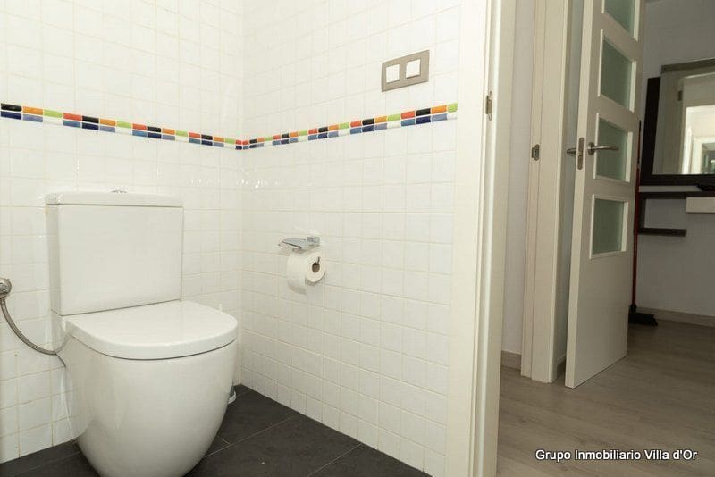 Apartamento Playa de 2 habitaciones en Dénia en venta con piscina garaje - 370.000 € (Ref: 9484092)