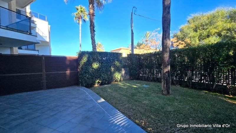 2 soveværelse Strandlejlighed til salg i Denia med swimmingpool garage - € 370.000 (Ref: 9484092)