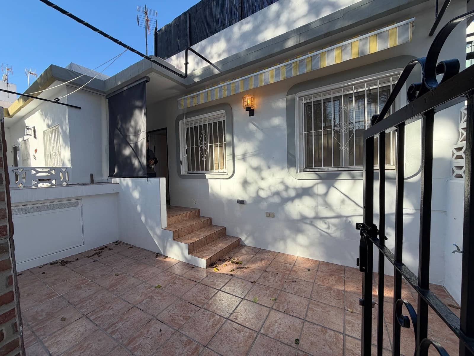 2 sovrum Hus till salu i Denia med garage - 229 000 € (Ref: 9484093)