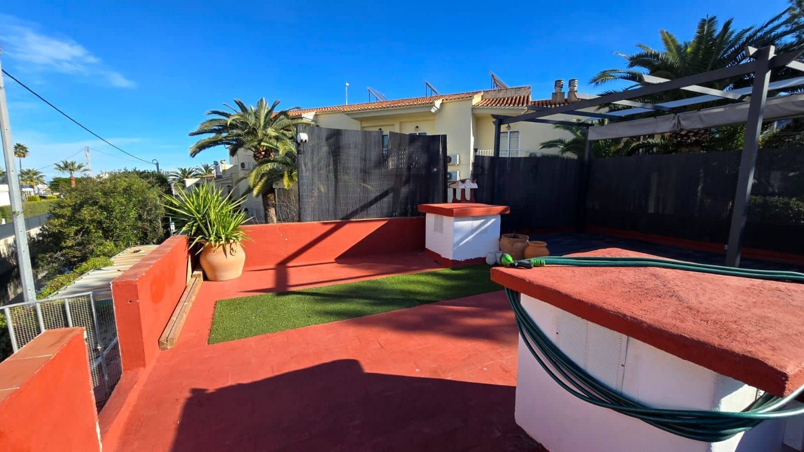 2 sovrum Hus till salu i Denia med garage - 229 000 € (Ref: 9484093)