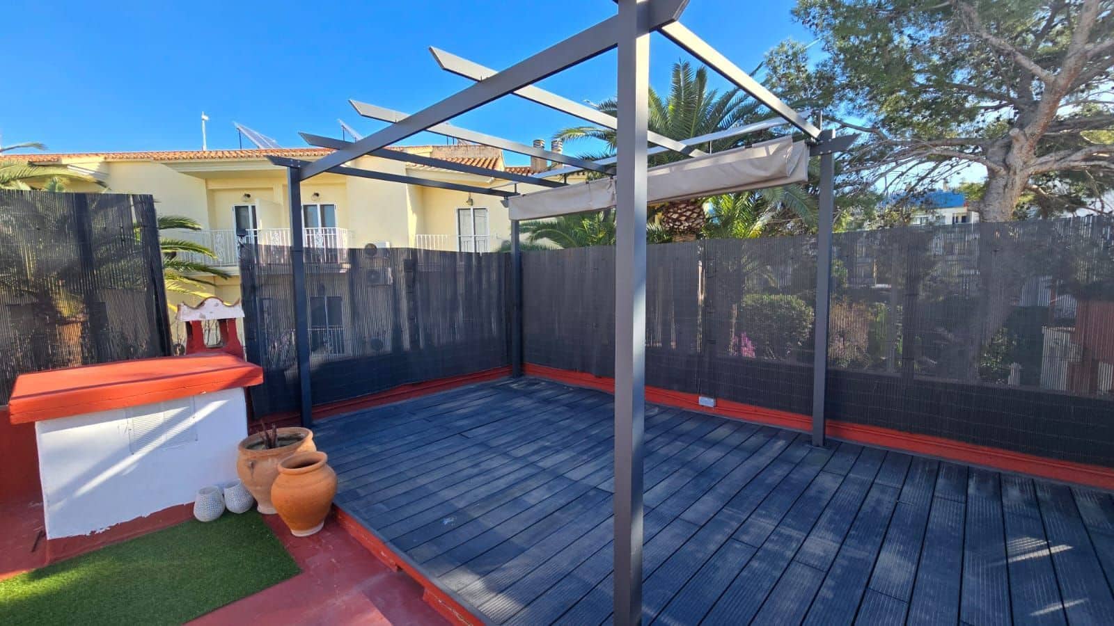 Casa de 2 habitaciones en Dénia en venta con garaje - 229.000 € (Ref: 9484093)