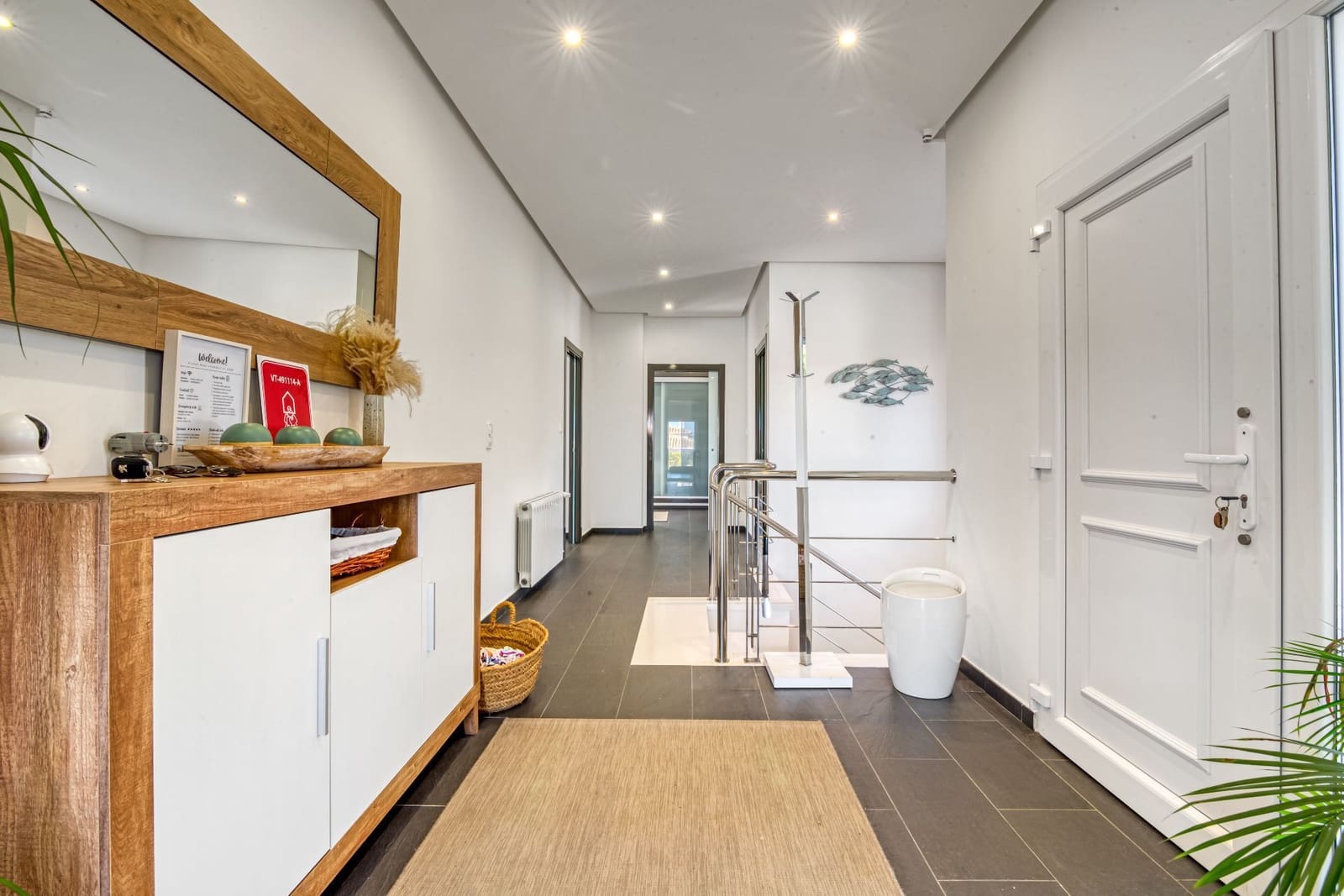 5 makuuhuone Huvila myytävänä paikassa Denia mukana uima-altaan - 1 020 000 € (Ref: 9593065)