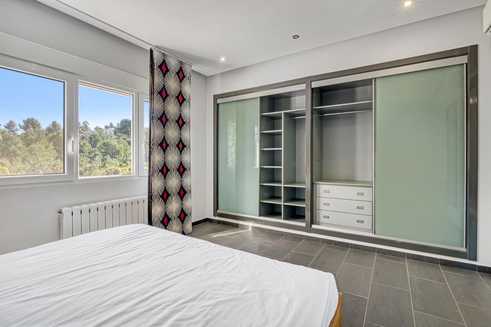 5 makuuhuone Huvila myytävänä paikassa Denia mukana uima-altaan - 1 020 000 € (Ref: 9593065)