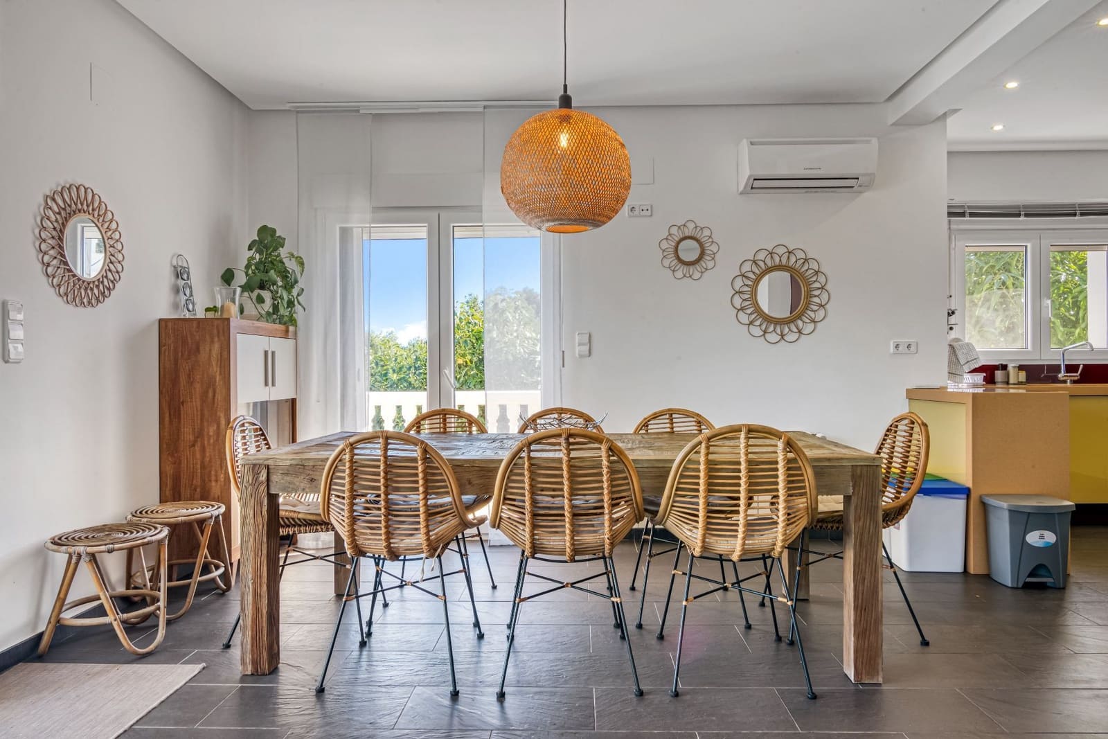 5 makuuhuone Huvila myytävänä paikassa Denia mukana uima-altaan - 1 020 000 € (Ref: 9593065)