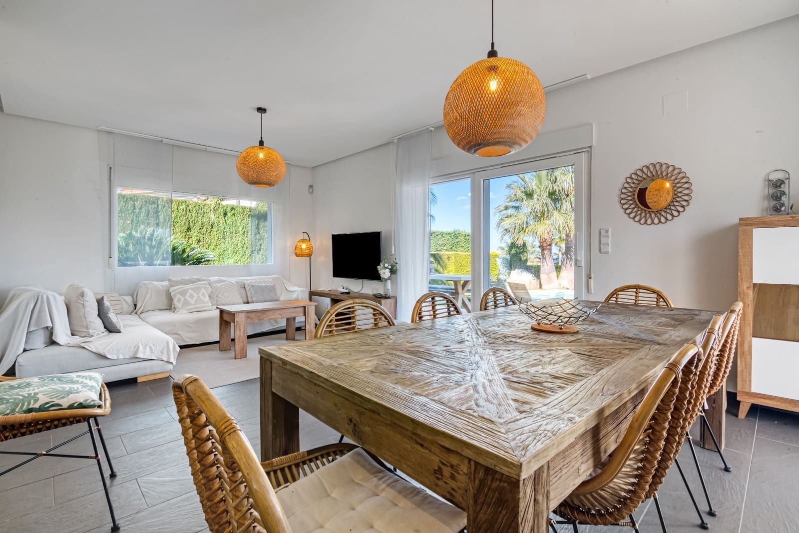 5 makuuhuone Huvila myytävänä paikassa Denia mukana uima-altaan - 1 020 000 € (Ref: 9593065)