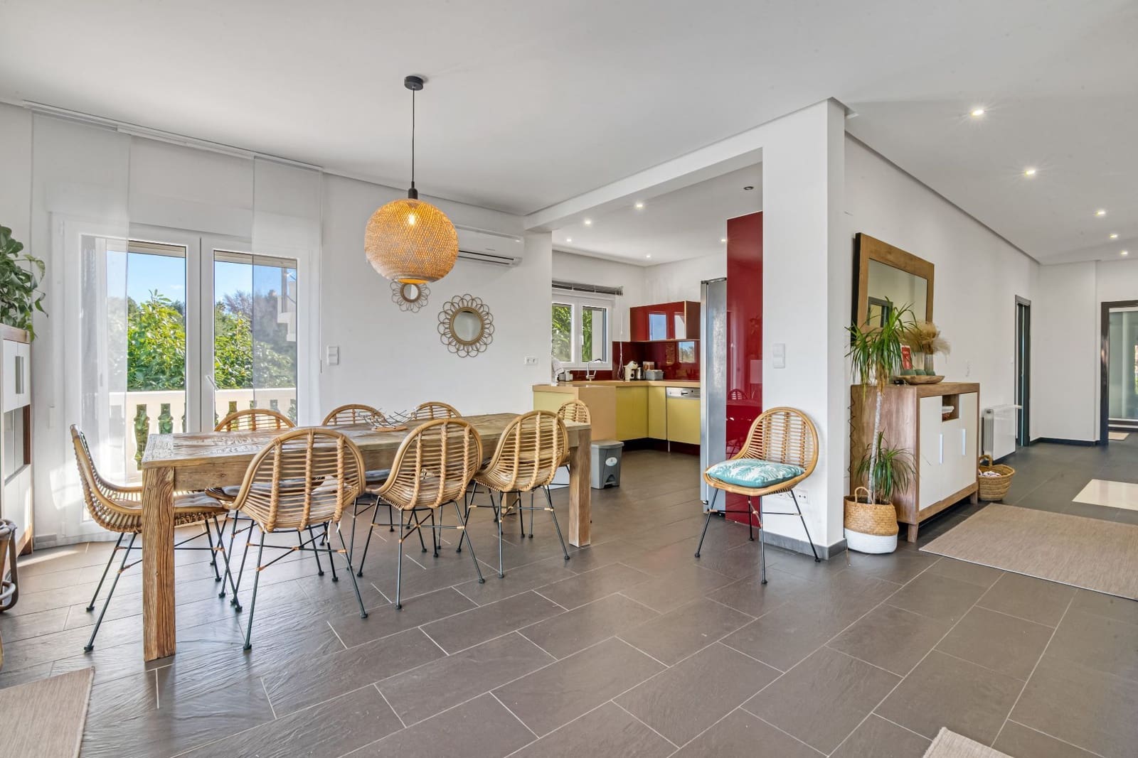 5 makuuhuone Huvila myytävänä paikassa Denia mukana uima-altaan - 1 020 000 € (Ref: 9593065)