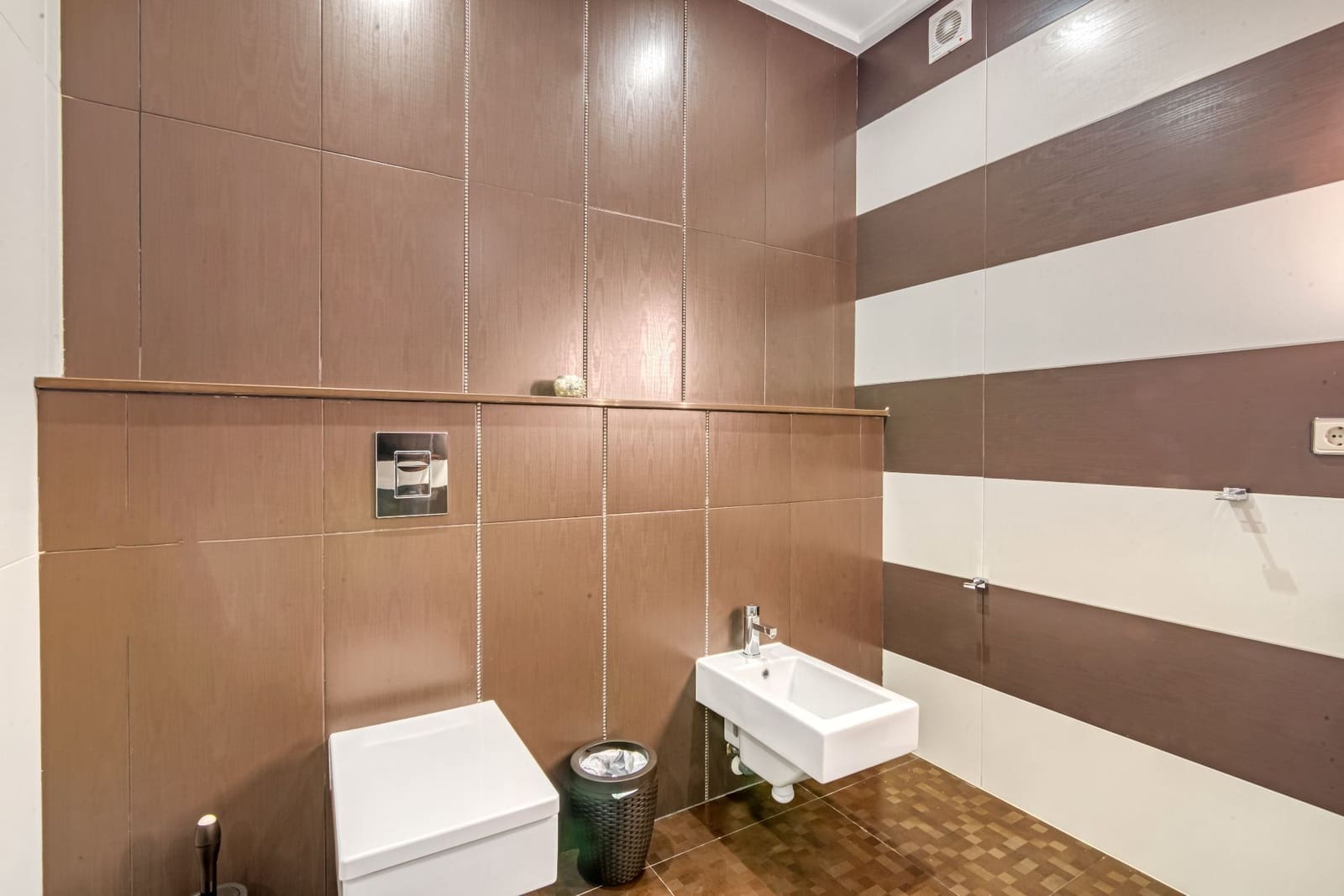 5 makuuhuone Huvila myytävänä paikassa Denia mukana uima-altaan - 1 020 000 € (Ref: 9593065)