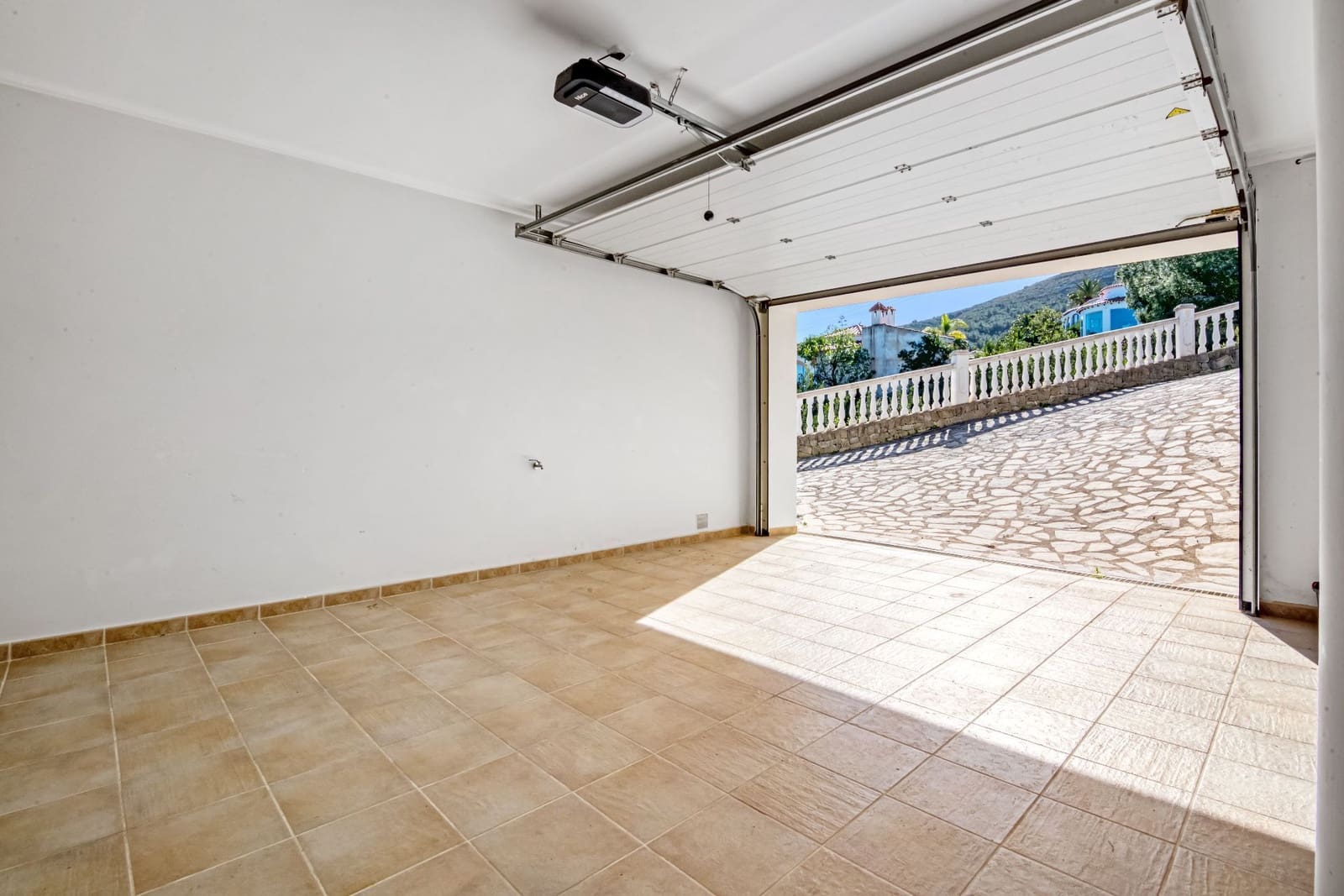 5 makuuhuone Huvila myytävänä paikassa Denia mukana uima-altaan - 1 020 000 € (Ref: 9593065)