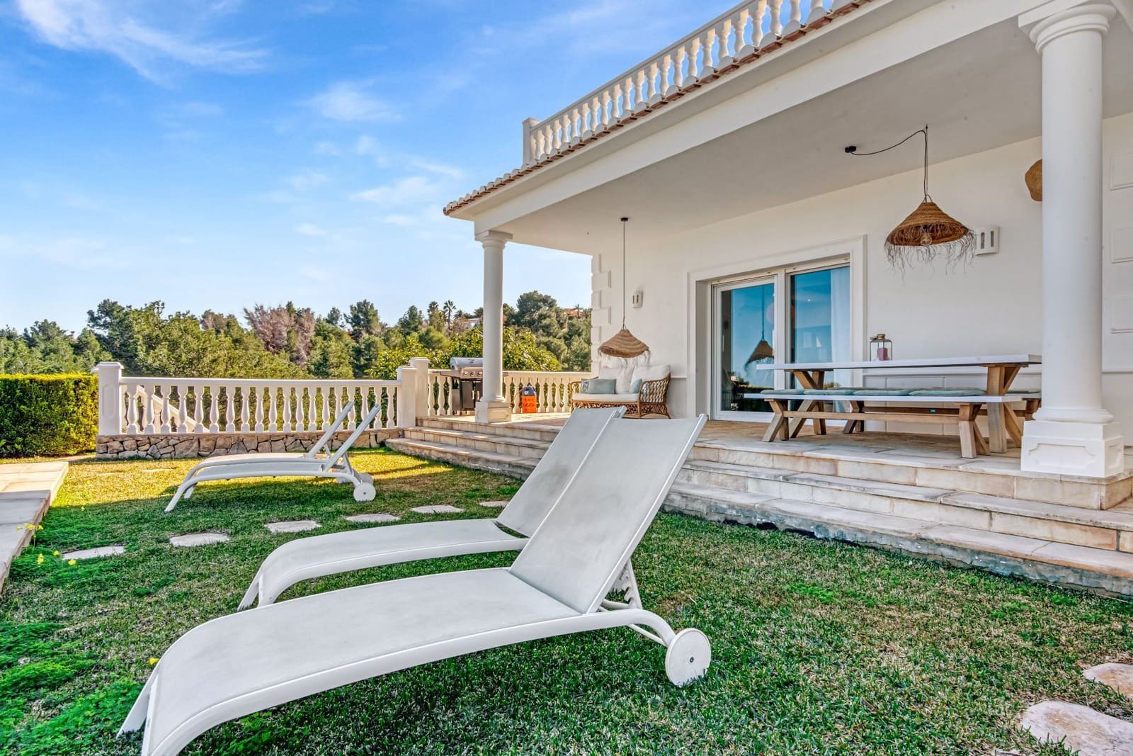 5 makuuhuone Huvila myytävänä paikassa Denia mukana uima-altaan - 1 020 000 € (Ref: 9593065)