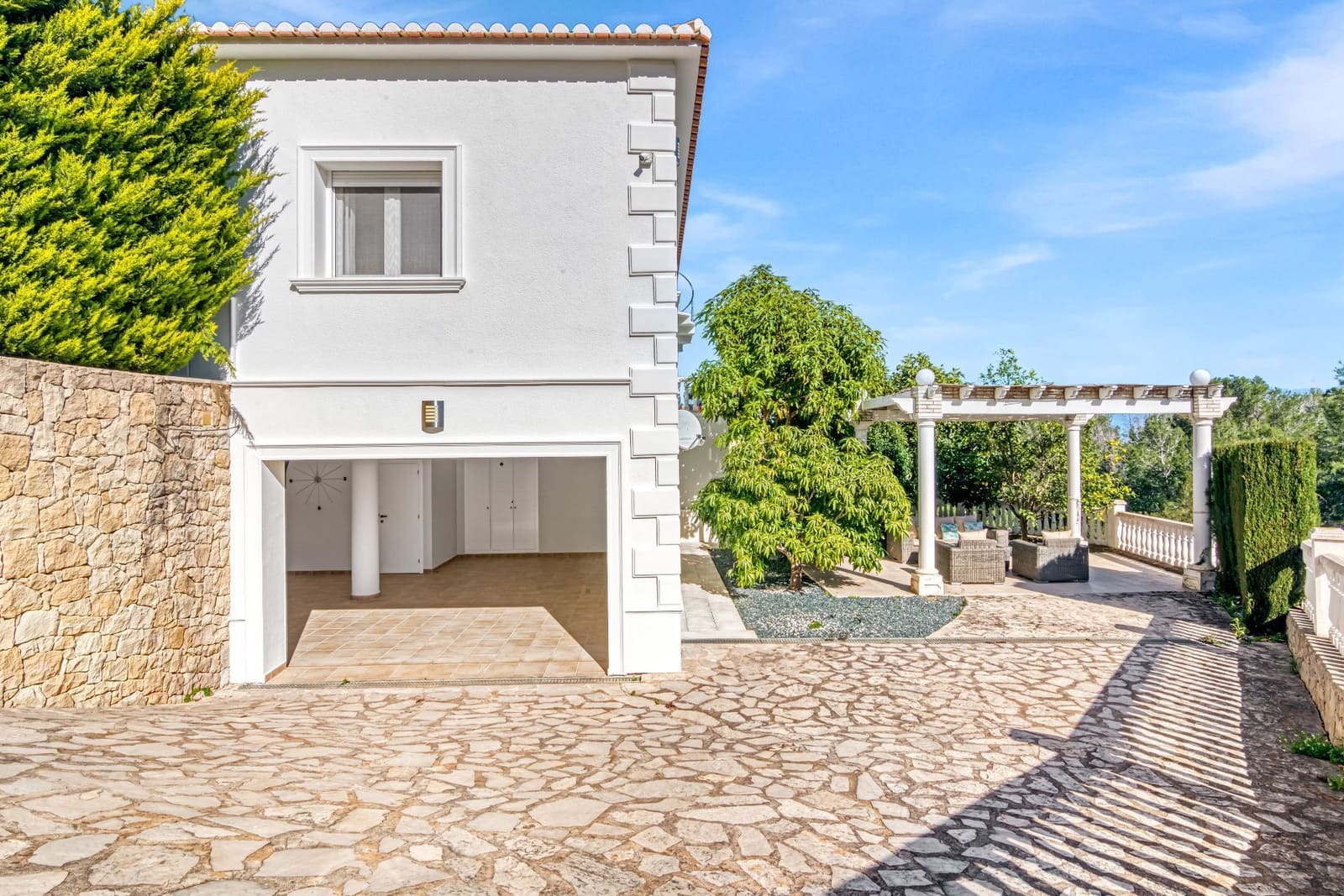 5 makuuhuone Huvila myytävänä paikassa Denia mukana uima-altaan - 1 020 000 € (Ref: 9593065)