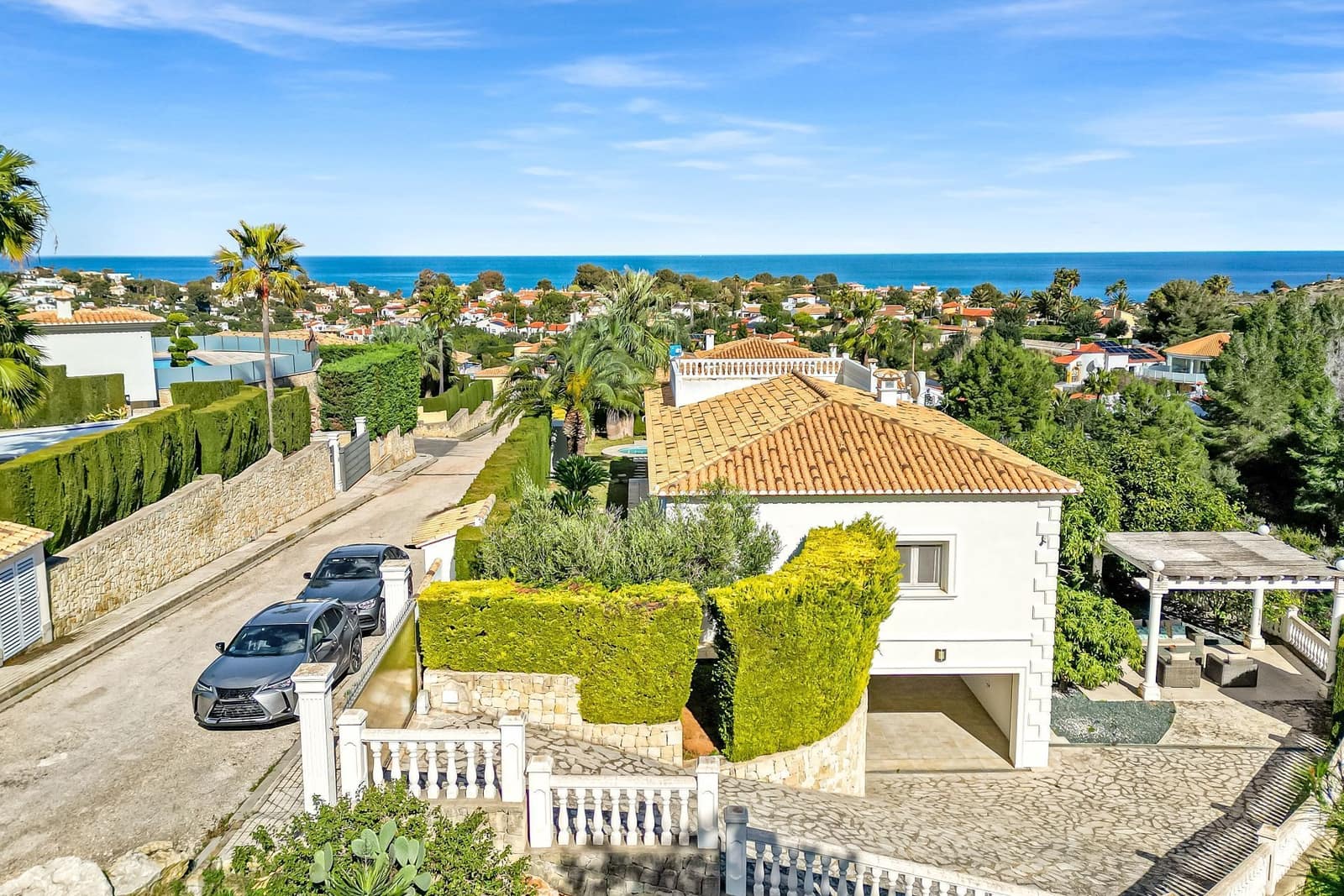 5 makuuhuone Huvila myytävänä paikassa Denia mukana uima-altaan - 1 020 000 € (Ref: 9593065)