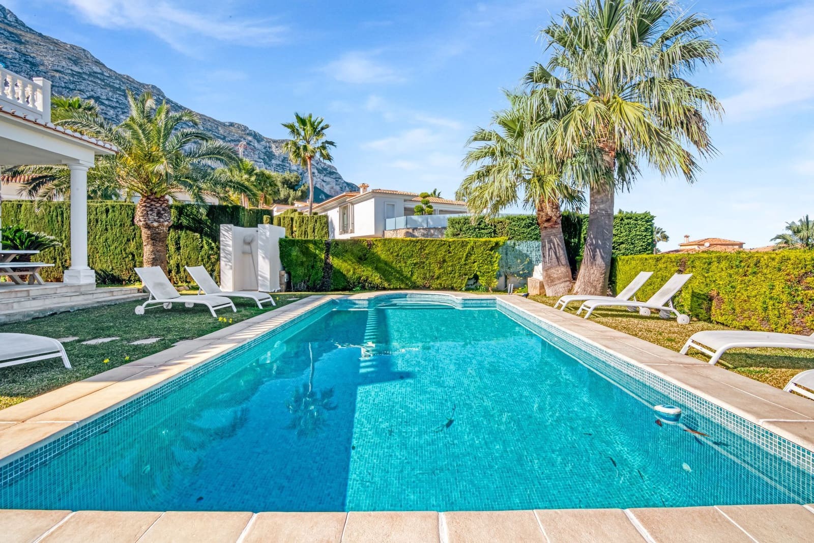 5 makuuhuone Huvila myytävänä paikassa Denia mukana uima-altaan - 1 020 000 € (Ref: 9593065)