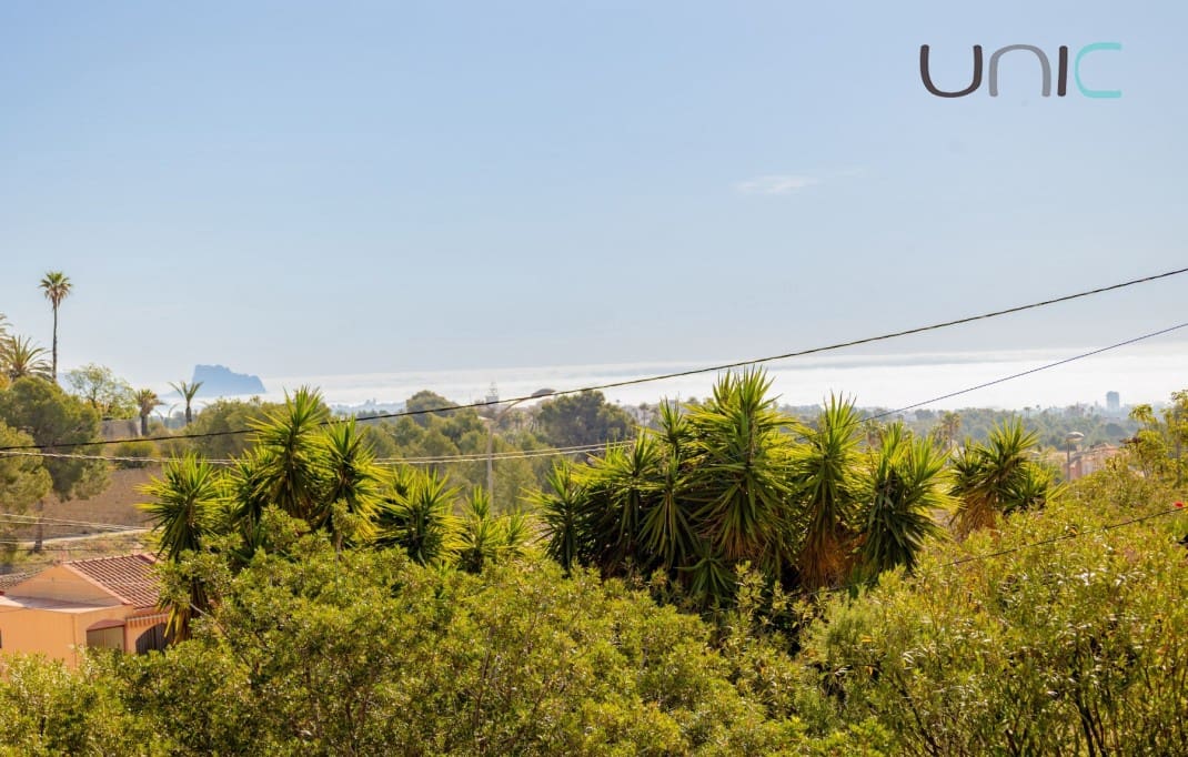 Chalet de 3 habitaciones en La Nucia en venta con piscina - 795.000 € (Ref: 10035742)