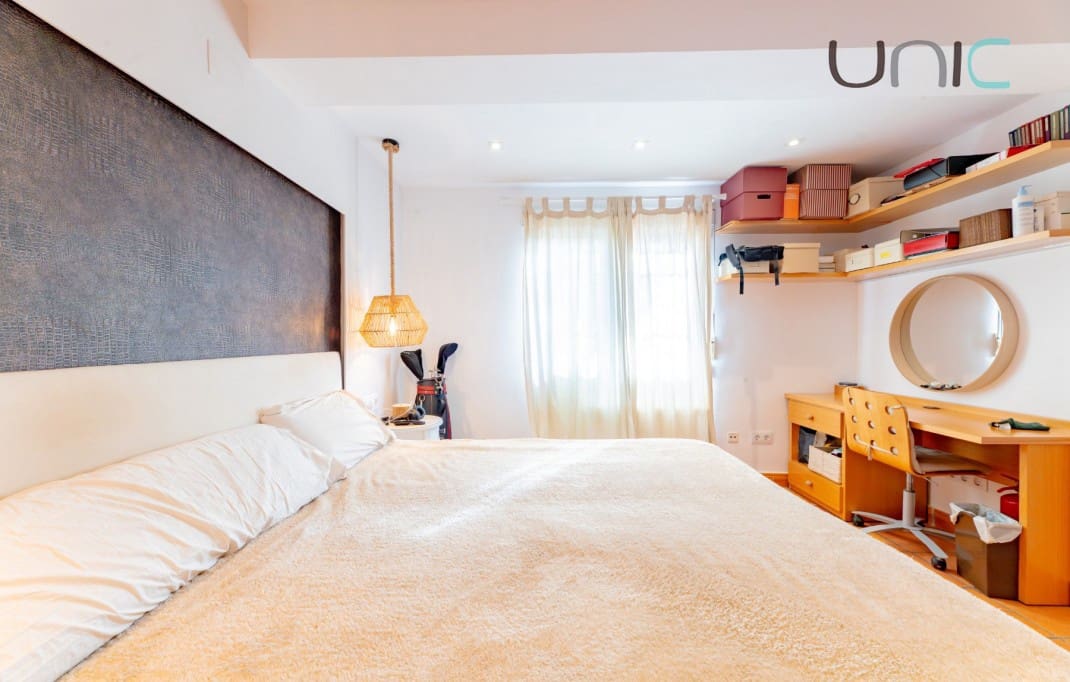 Chalet de 3 habitaciones en La Nucia en venta con piscina - 795.000 € (Ref: 10035742)