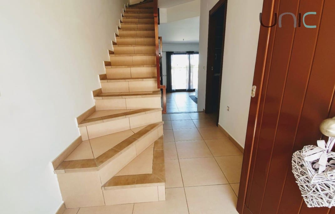 2 Zimmer Haus zu verkaufen in Polop mit Pool - 285.000 € (Ref: 10035990)