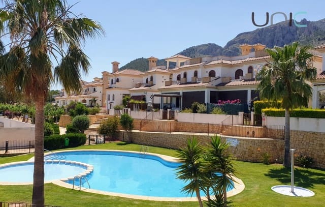 2 Zimmer Haus zu verkaufen in Polop mit Pool - 285.000 € (Ref: 10035990)