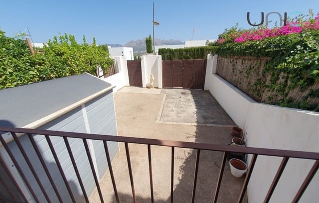 2 soveværelse Byhus til salg i Polop med swimmingpool - € 285.000 (Ref: 10035990)