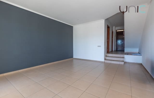 2 quarto Casa em Banda para venda em Polop com piscina - 285 000 € (Ref: 10035990)