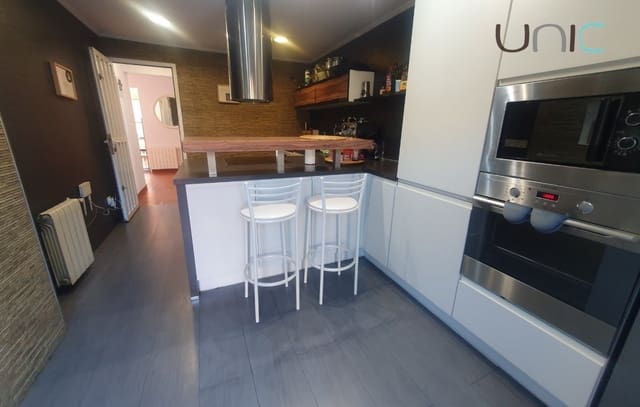4 camera da letto Villa da affittare in La Nucia con piscina - 2.200 € (Rif: 10043534)