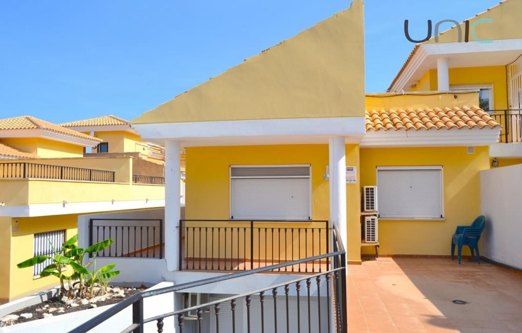 4 sovrum Hus till salu i Alfaz del Pi / L'Alfas del Pi med pool garage - 375 000 € (Ref: 10043535)
