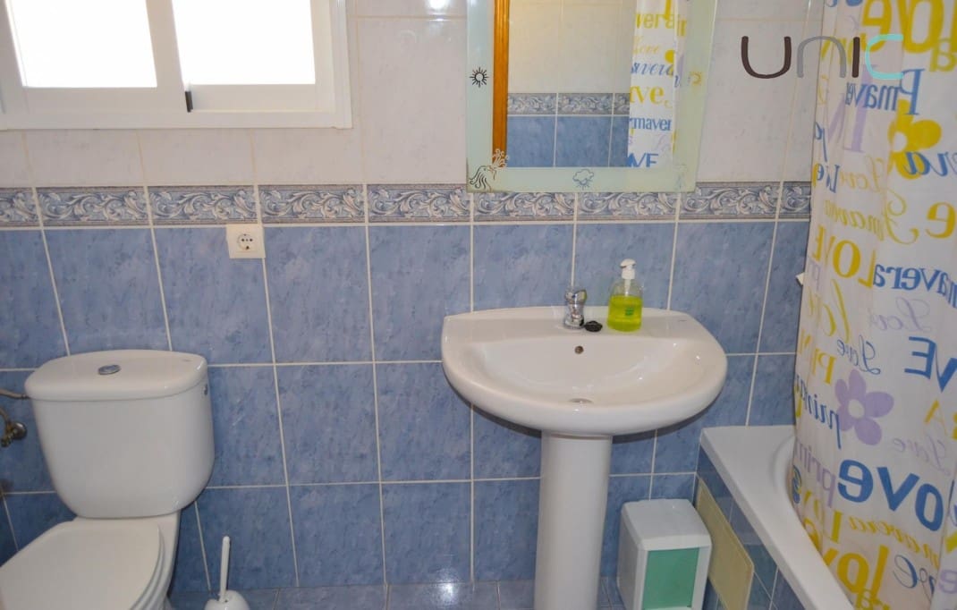 4 sovrum Hus till salu i Alfaz del Pi / L'Alfas del Pi med pool garage - 375 000 € (Ref: 10043535)