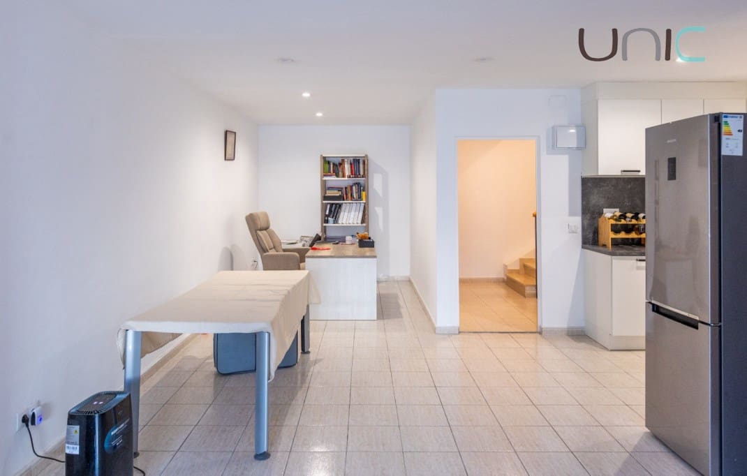 4 bedroom Townhouse for sale in Alfaz del Pi / L'Alfas del Pi with pool garage - € 375,000 (Ref: 10043535)