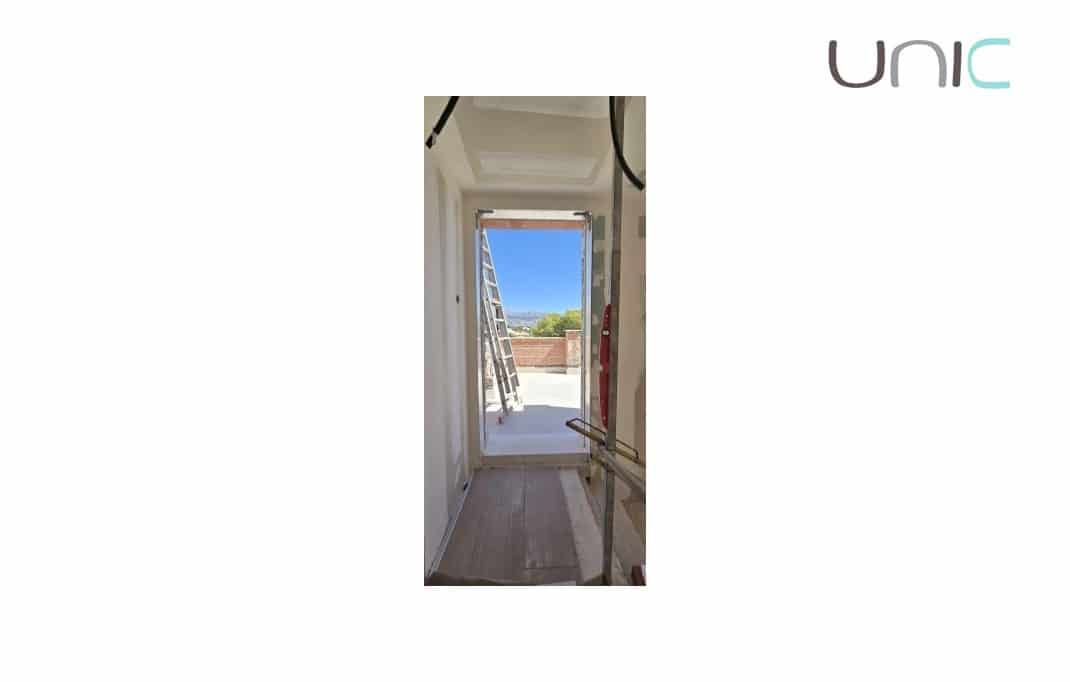 3 bedroom Villa for sale in Alfaz del Pi / L'Alfas del Pi with pool - € 780,000 (Ref: 10088501)