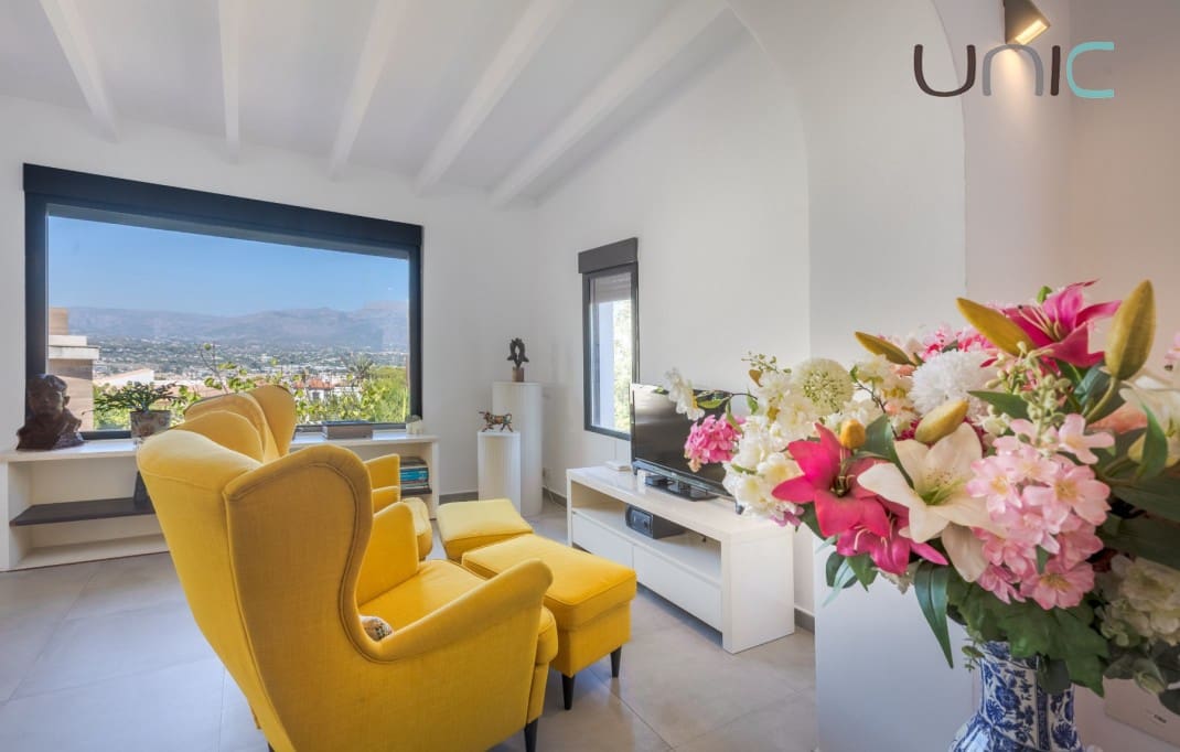 3 sypialnia Willa na sprzedaż w Albir z basenem - 699 000 € (Ref: 10136596)