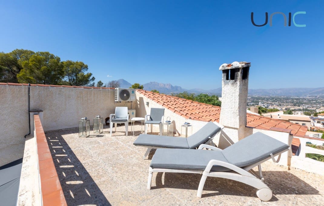 3 sypialnia Willa na sprzedaż w Albir z basenem - 699 000 € (Ref: 10136596)