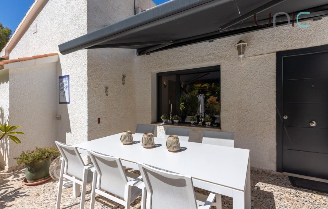 3 sypialnia Willa na sprzedaż w Albir z basenem - 699 000 € (Ref: 10136596)