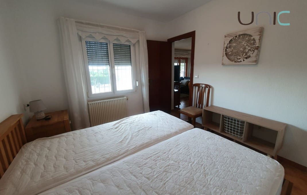3 bedroom Villa for sale in La Nucia with garage - € 370,000 (Ref: 10155919)
